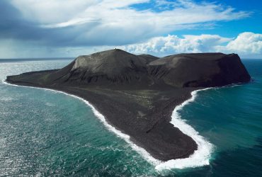 L'Isola di Surtsey in Islanda.